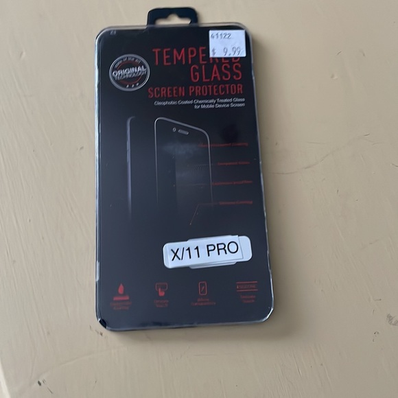 OtterBox IPhone X case - Picture 3 of 3